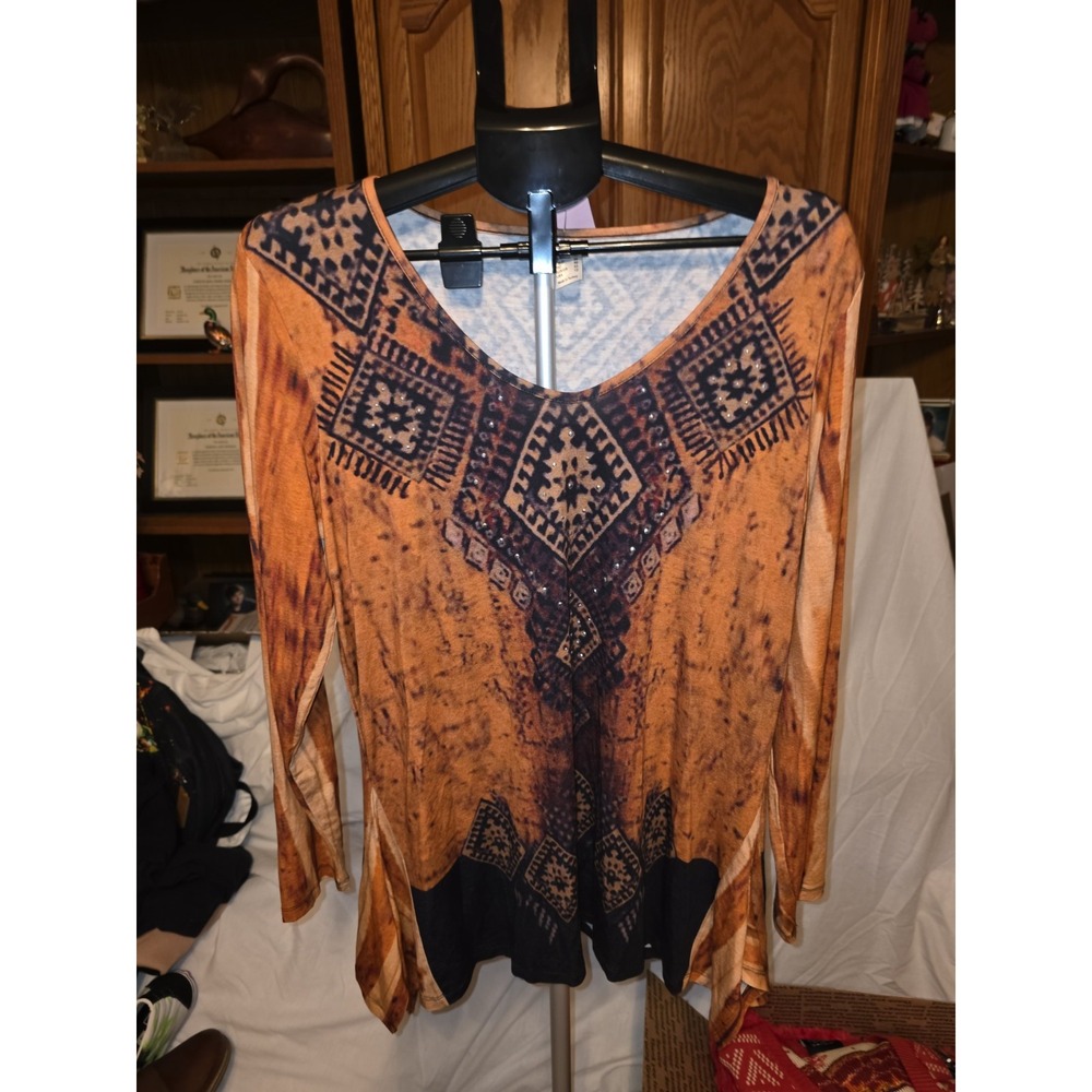 Unbranded Western Style Pullover  Shirt With Beautiful Aztec‎ Pattern. Size 12